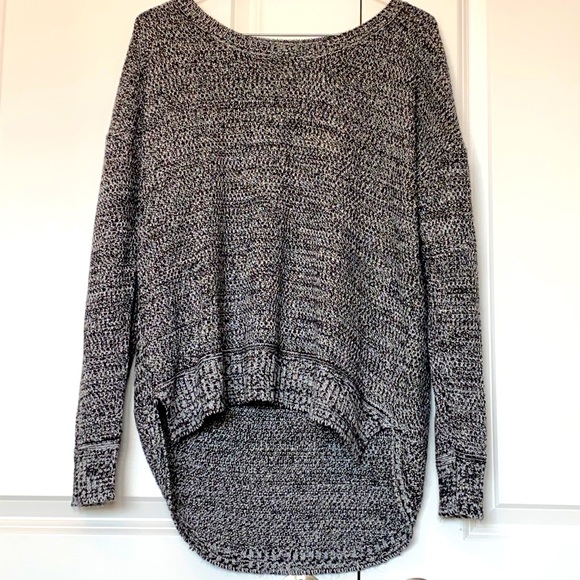 3 for $20 💜 BLUENOTES Knit Sweater - Picture 1 of 4